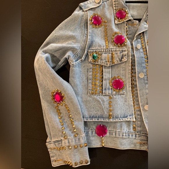 Crystal Studded Denim Jacket! Size -Small! - Picture 2 of 6